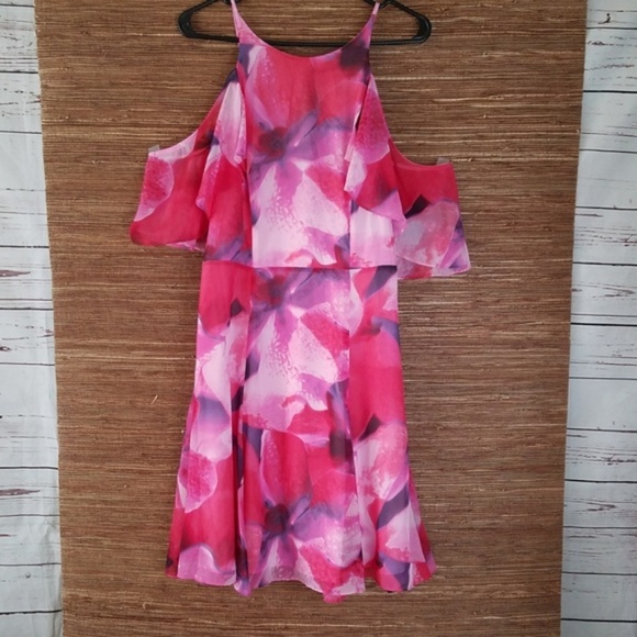 NWT Halston Cold Shoulder Dress Floral Print - Picture 5 of 8